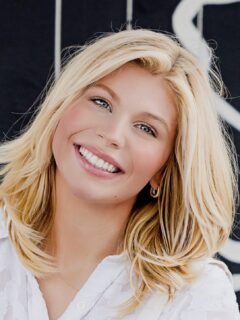 Corrina Headshot