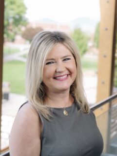 Leah-Henderson-Web.jpg