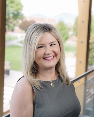 Leah-Henderson-Web.jpg