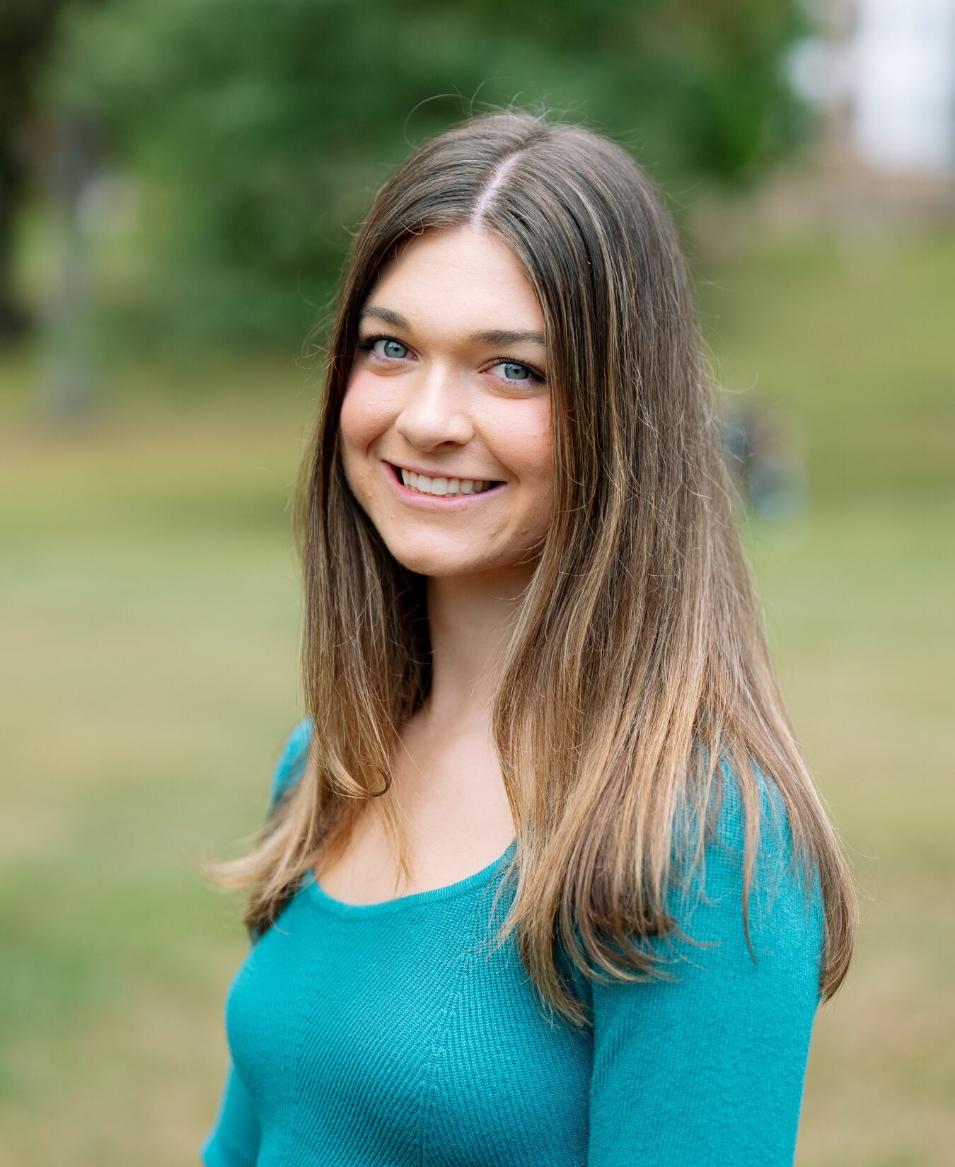 Nicole Klutcharich, '25